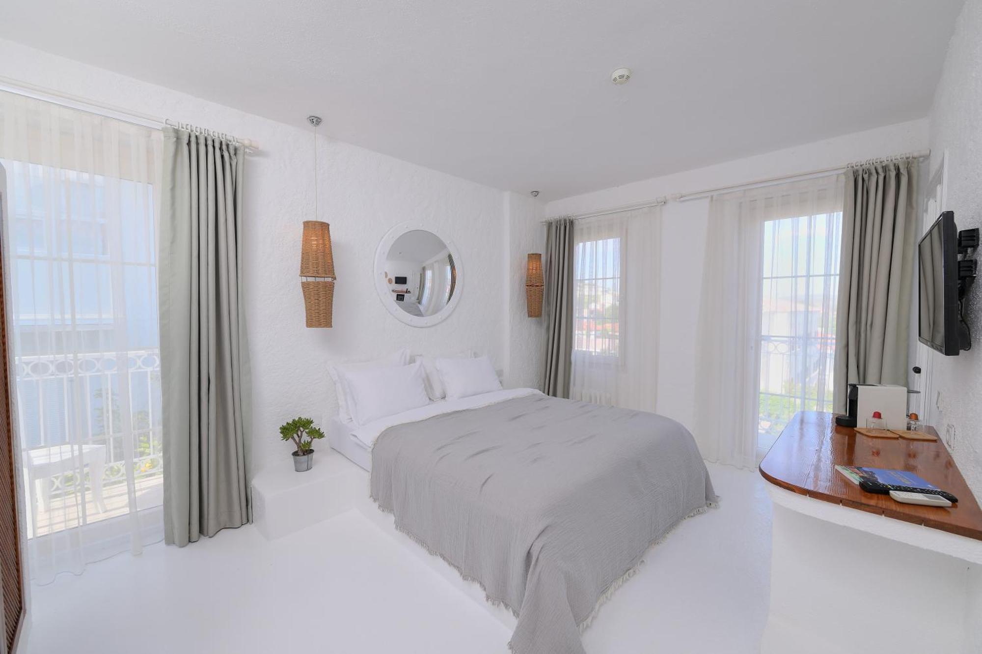 Peremere Alacati Otel Exteriér fotografie