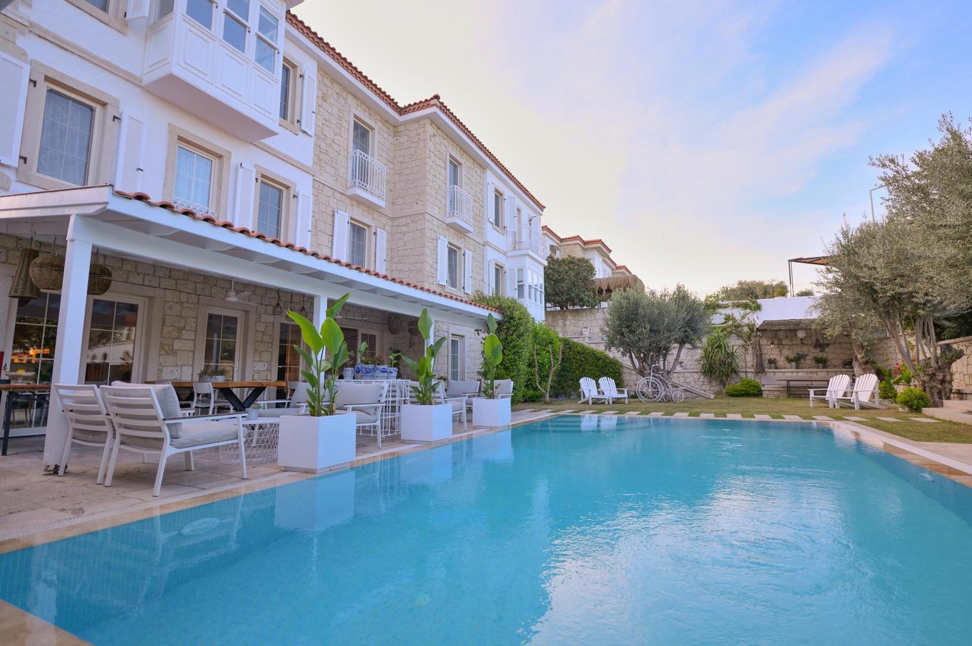 Peremere Alacati Otel Exteriér fotografie